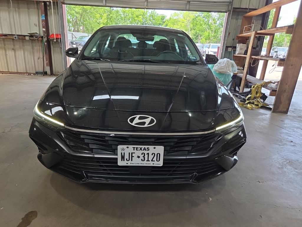 Thumbnail: 2025 Hyundai Elantra - 7