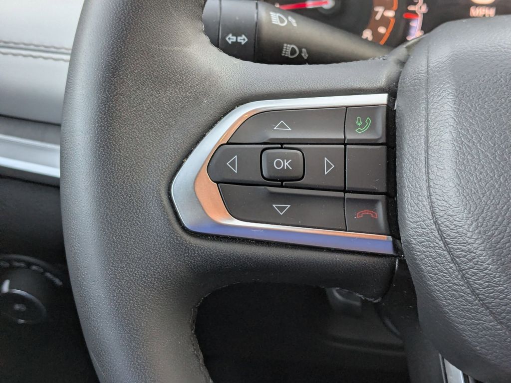 Thumbnail: 2025 Jeep Compass - 14