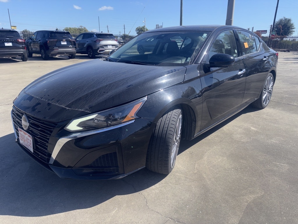 Certified 2023 Nissan Altima 2.5 SL Sedan