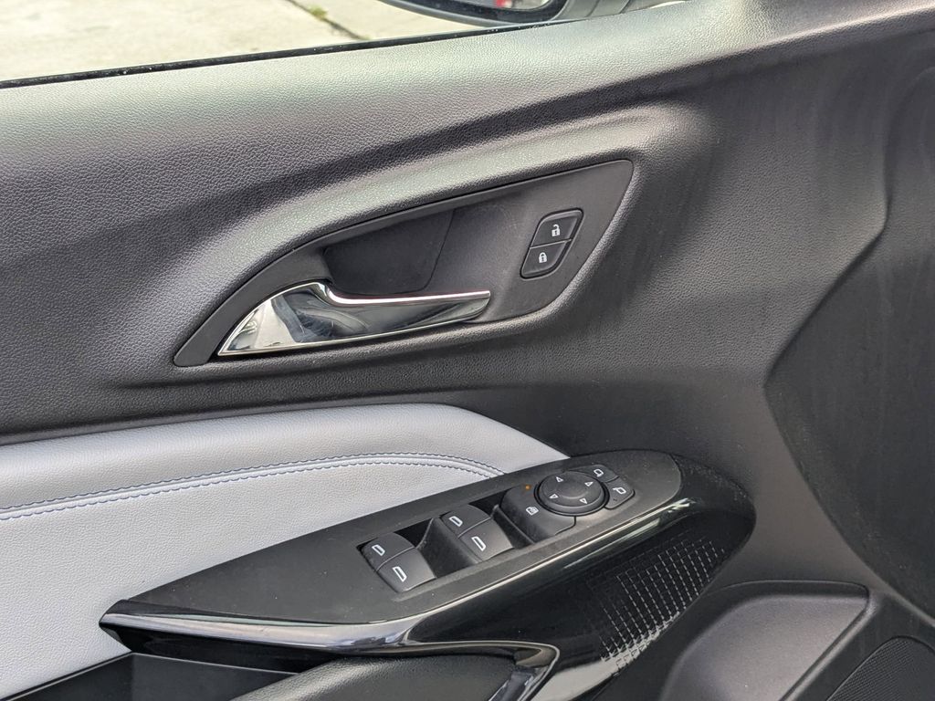 Thumbnail: 2025 Chevrolet Trax - 13