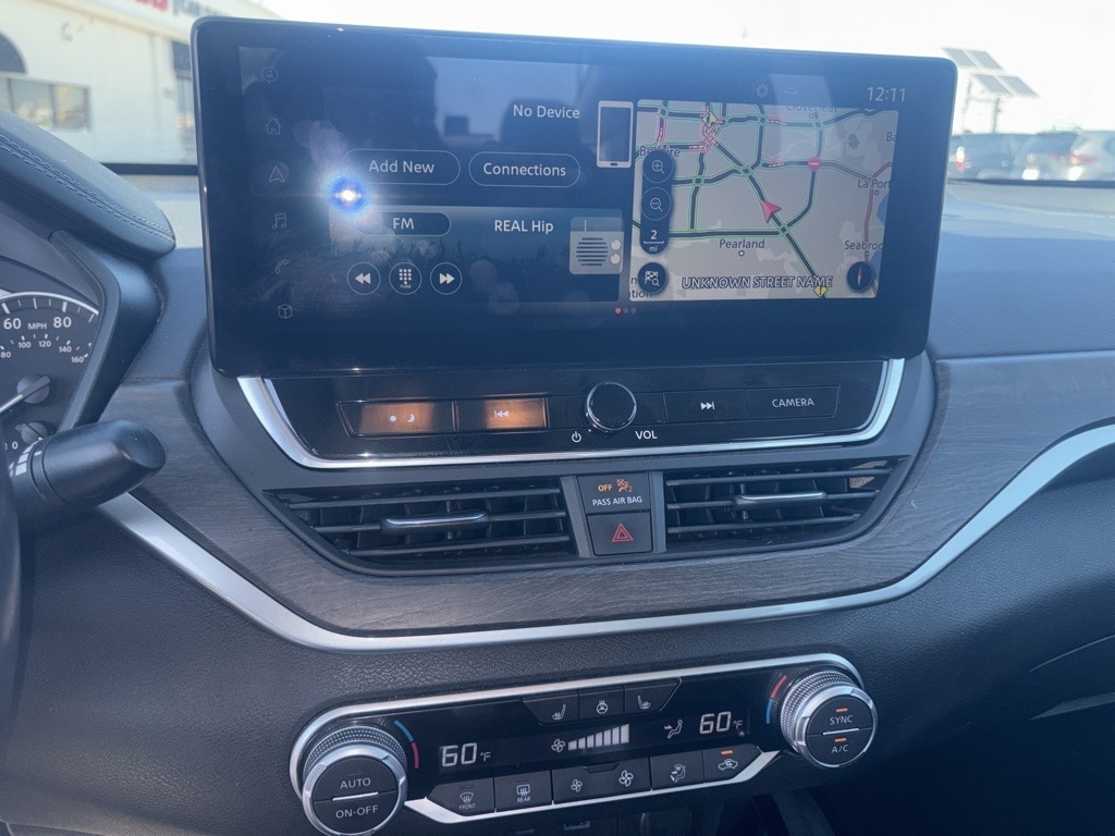 Thumbnail: 2023 Nissan Altima - 9