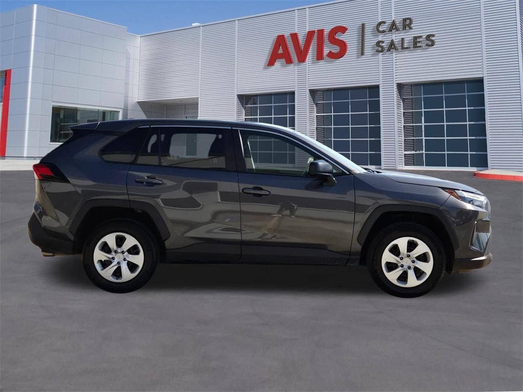 Thumbnail: 2025 Toyota RAV4 - 5