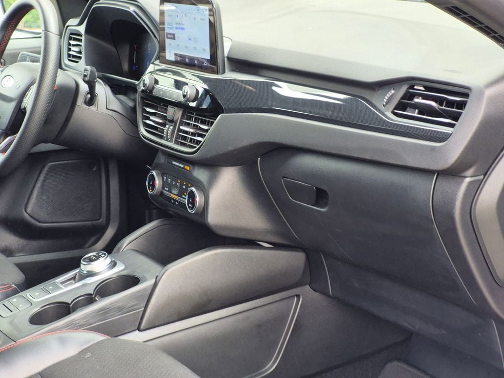 Thumbnail: 2025 Ford Escape - 28