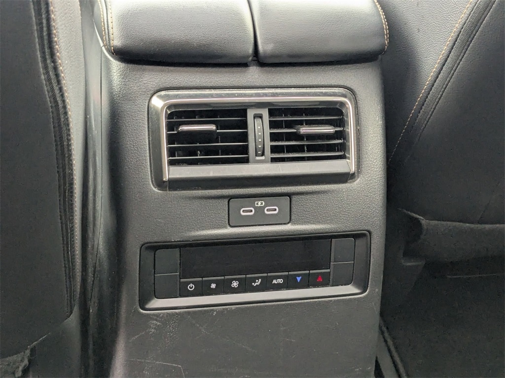 Thumbnail: 2024 Mazda CX-90 - 28