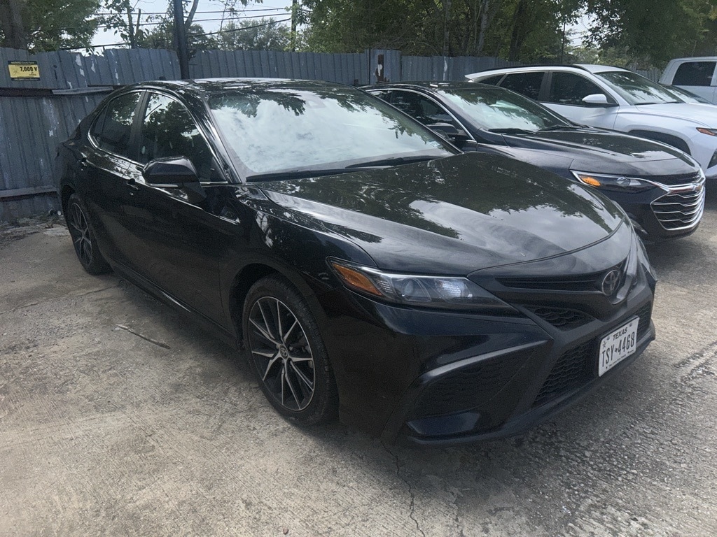 Thumbnail: 2024 Toyota Camry - 3