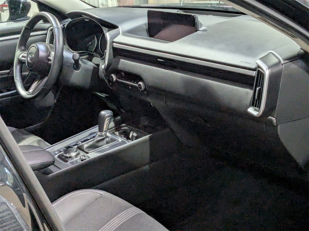 Thumbnail: 2025 Mazda CX-50 - 25