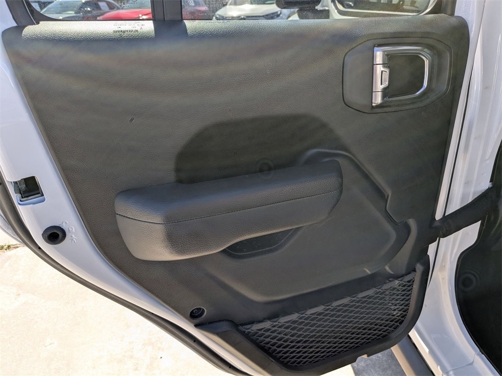 Thumbnail: 2025 Jeep Wrangler - 24