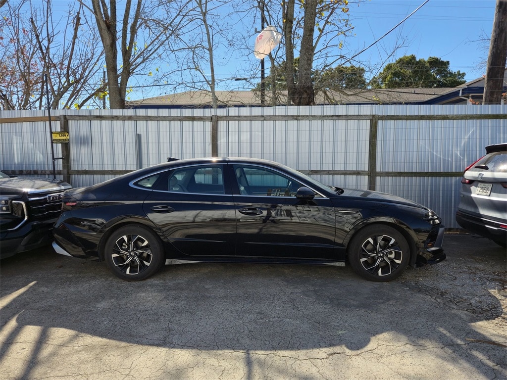 Thumbnail: 2025 Hyundai Sonata - 3