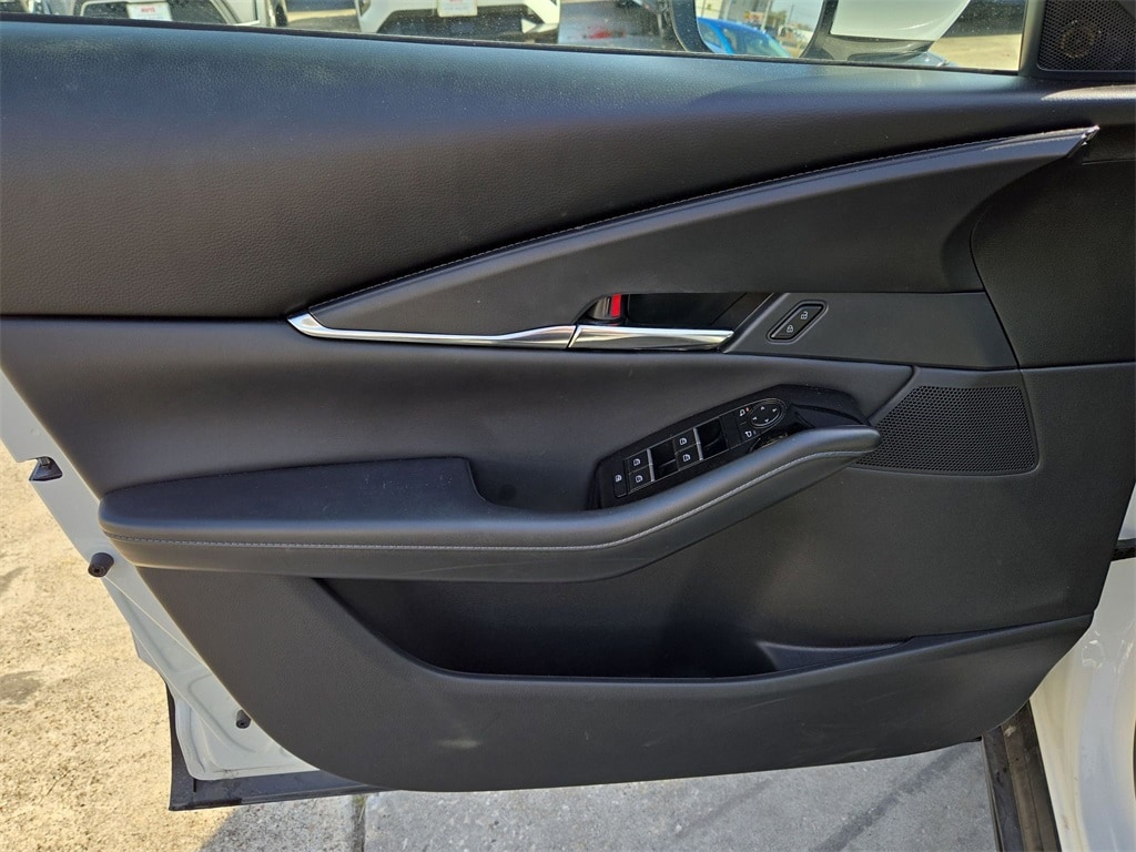 Thumbnail: 2025 Mazda CX-30 - 11