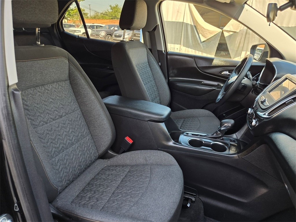 Thumbnail: 2024 Chevrolet Equinox - 31