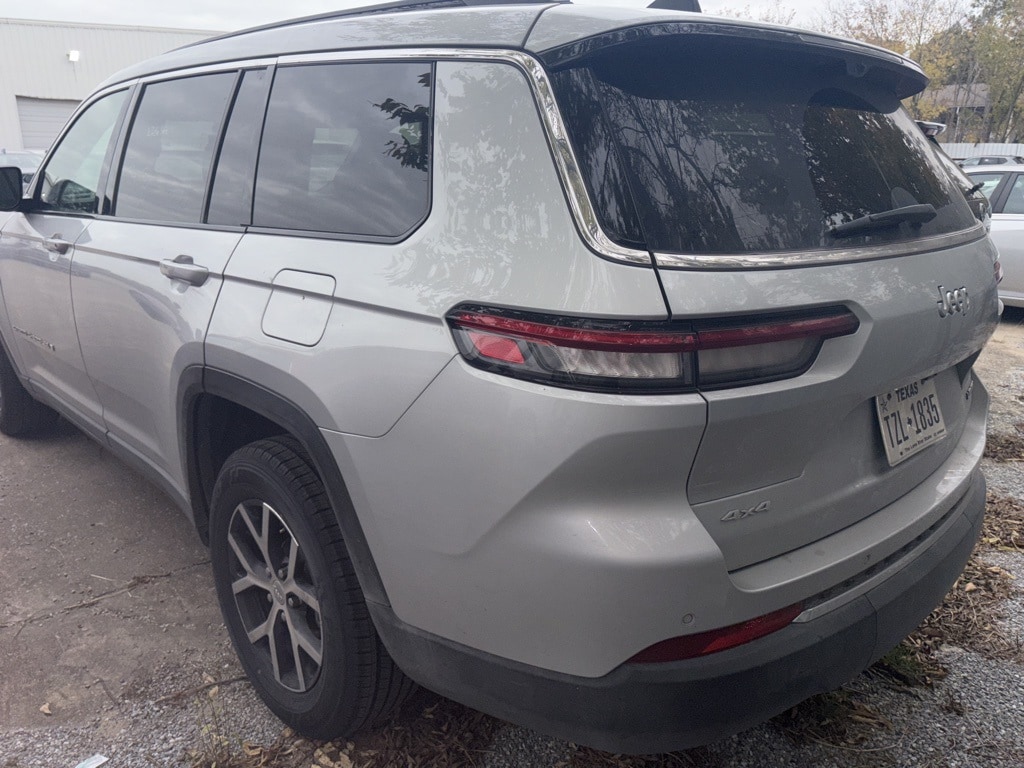 Thumbnail: 2024 Jeep Grand Cherokee L - 2