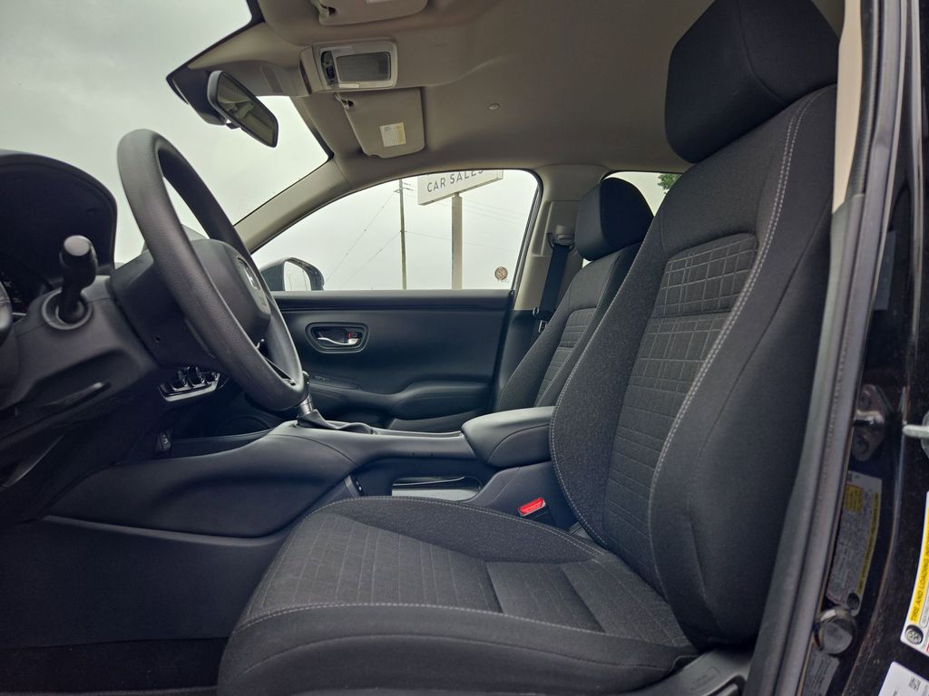 Thumbnail: 2025 Honda HR-V - 14