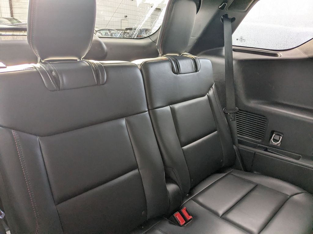 Thumbnail: 2025 Ford Explorer - 26