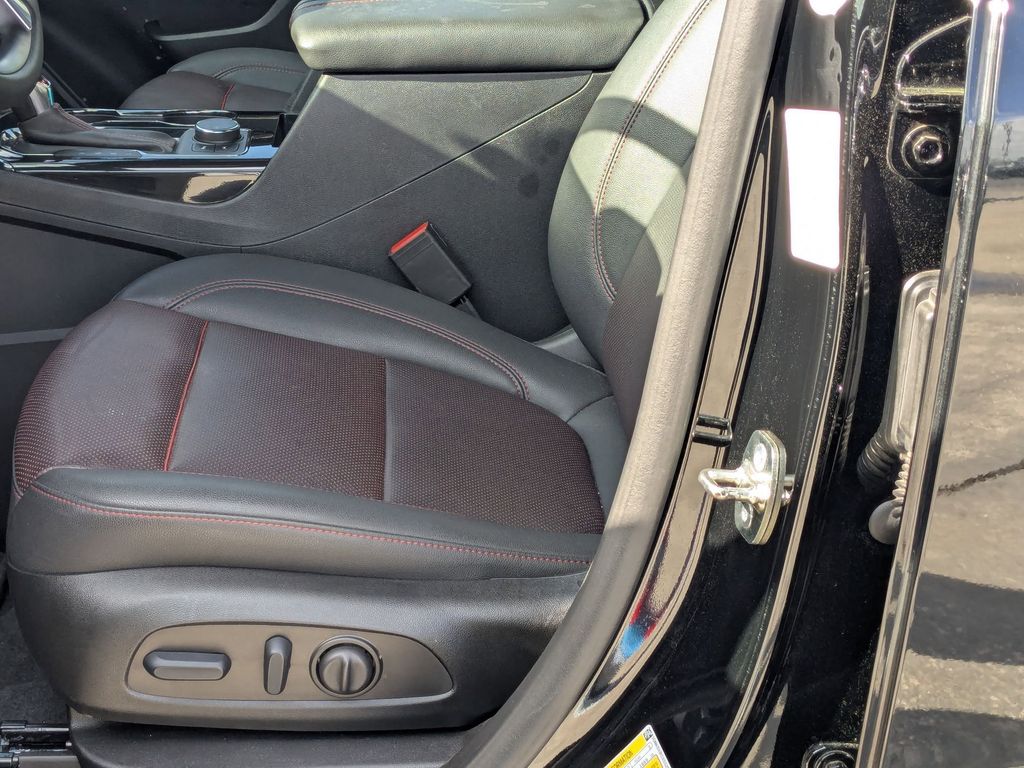 Thumbnail: 2025 Chevrolet Blazer - 22