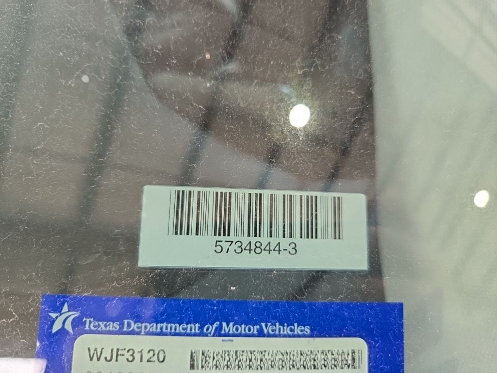 Thumbnail: 2025 Hyundai Elantra - 4