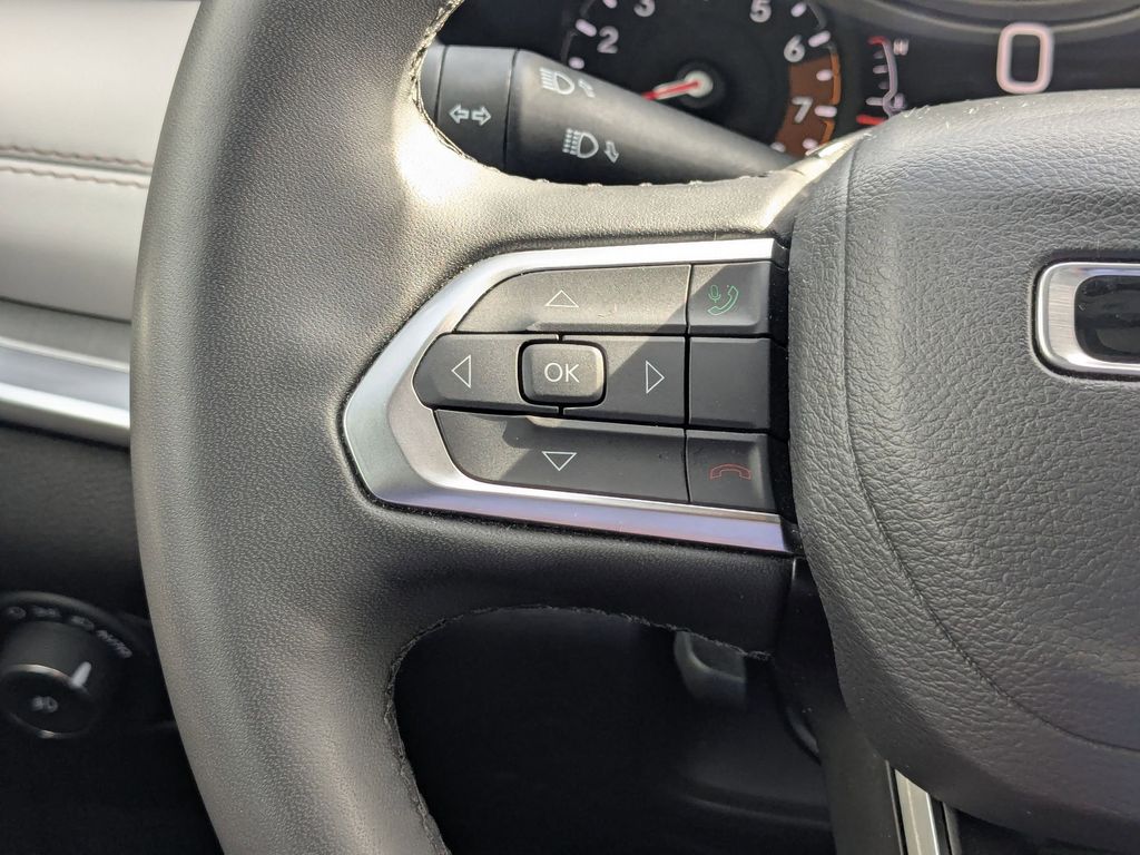 Thumbnail: 2025 Jeep Compass - 14