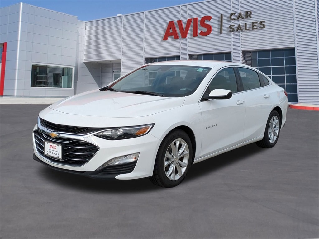 2023 Chevrolet Malibu LT Hero Image
