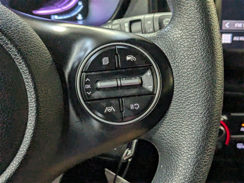 Thumbnail: 2024 Kia Soul - 17