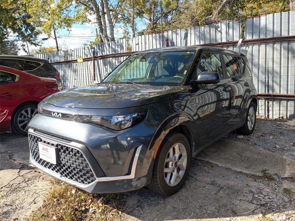Certified 2024 Kia Soul LX Hatchback