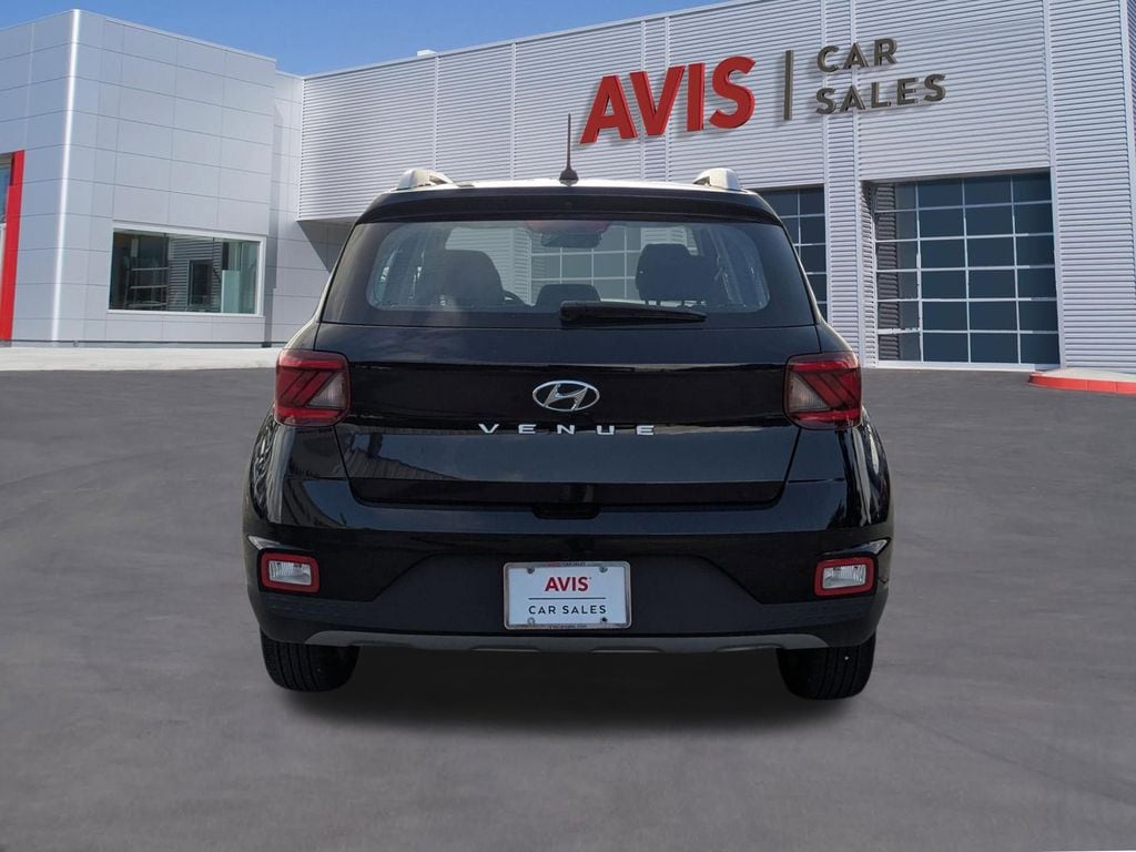 Thumbnail: 2025 Hyundai Venue - 5