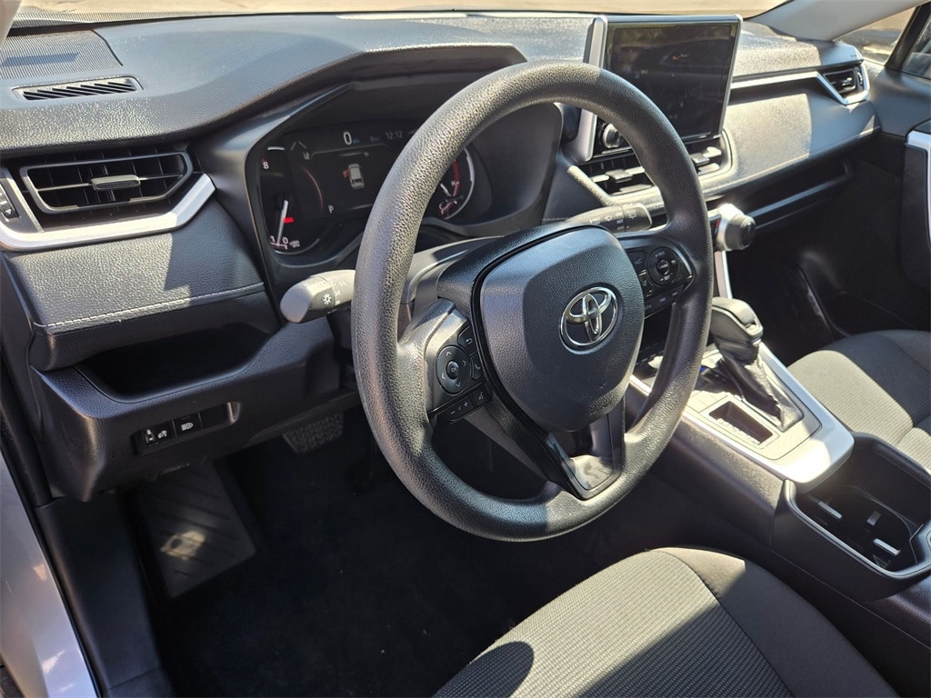 Thumbnail: 2025 Toyota RAV4 - 13