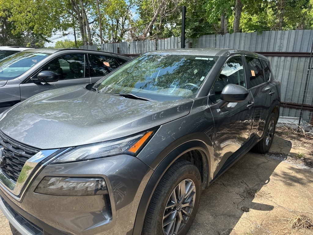 Thumbnail: 2023 Nissan Rogue - 1