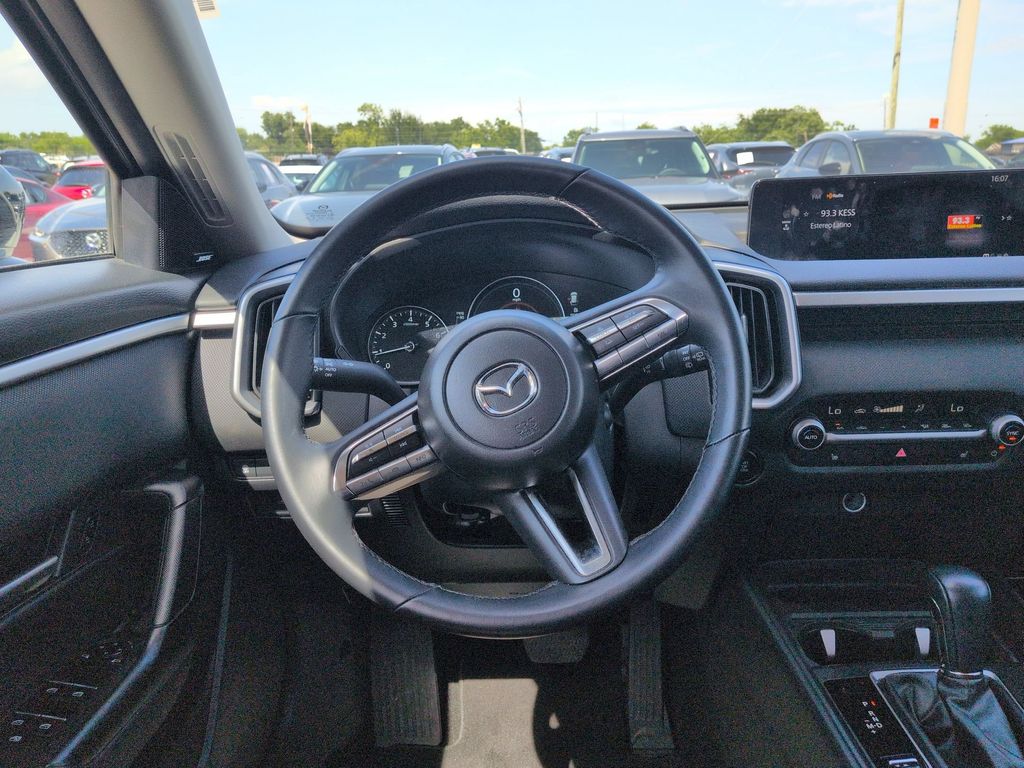 Thumbnail: 2025 Mazda CX-50 - 22