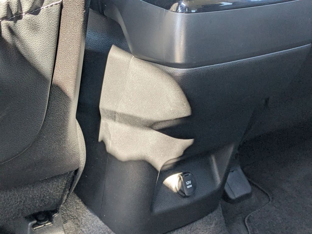 Thumbnail: 2025 Kia Telluride - 26