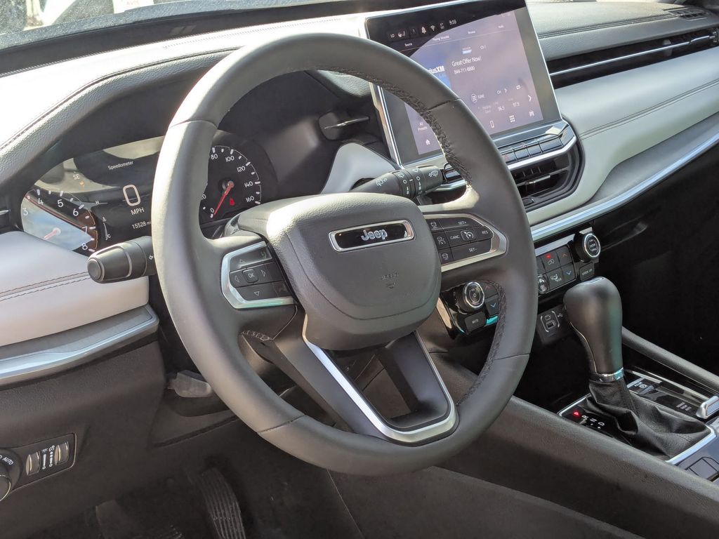 Thumbnail: 2025 Jeep Compass - 15