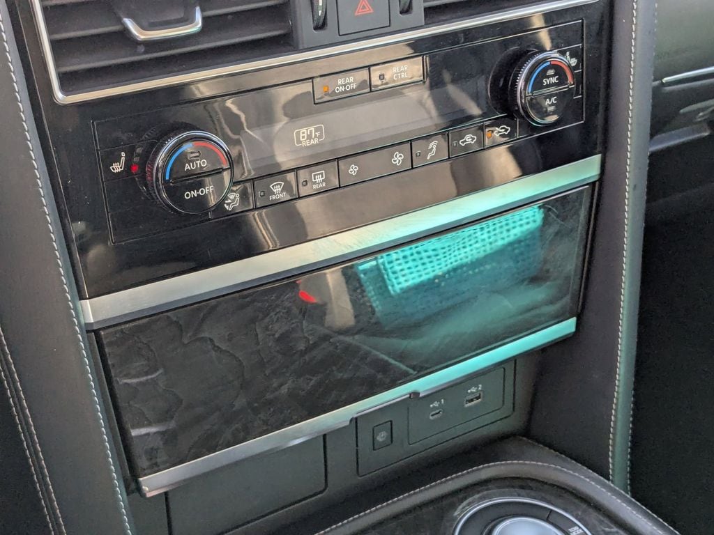 Thumbnail: 2024 INFINITI QX80 - 23