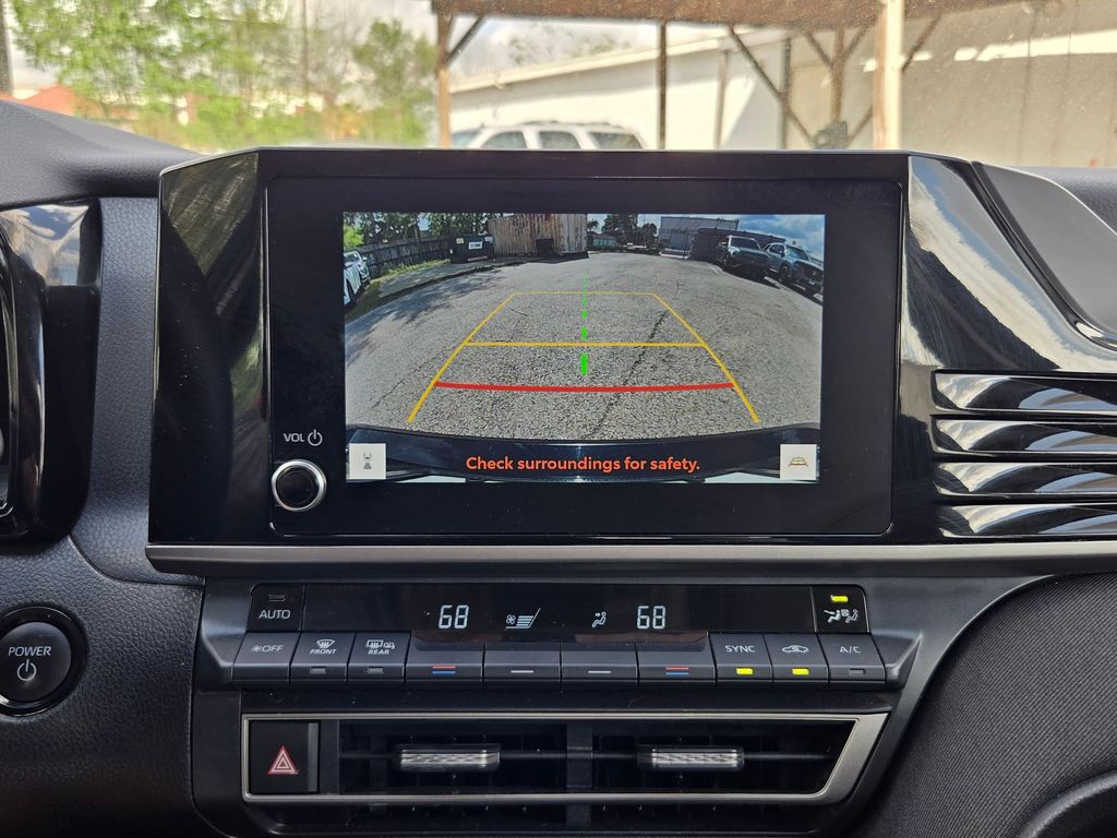 Thumbnail: 2025 Toyota Camry - 19