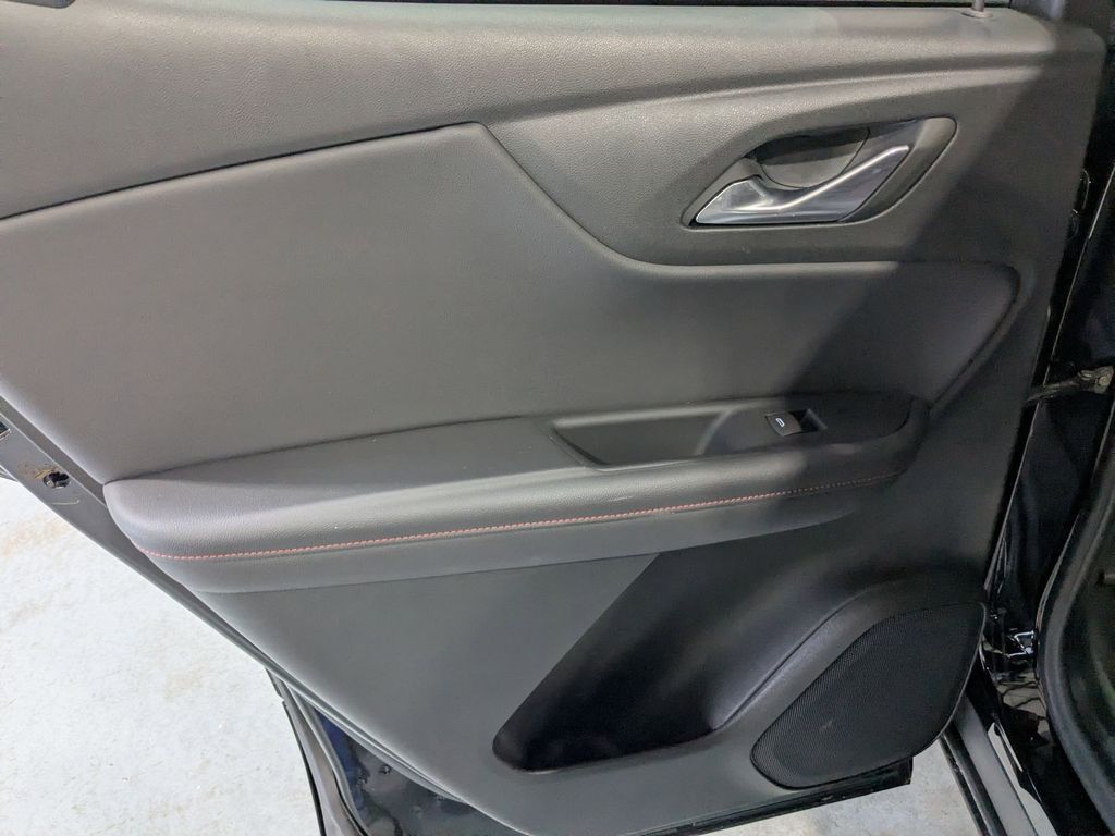 Thumbnail: 2025 Chevrolet Blazer - 20