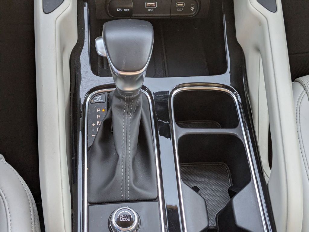 Thumbnail: 2025 Kia Telluride - 18