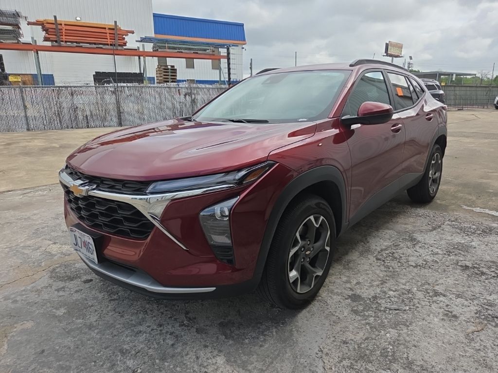 Thumbnail: 2025 Chevrolet Trax - 1