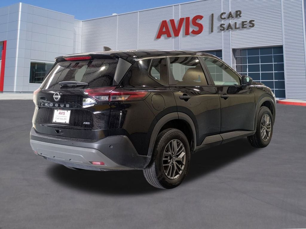 Thumbnail: 2023 Nissan Rogue - 6