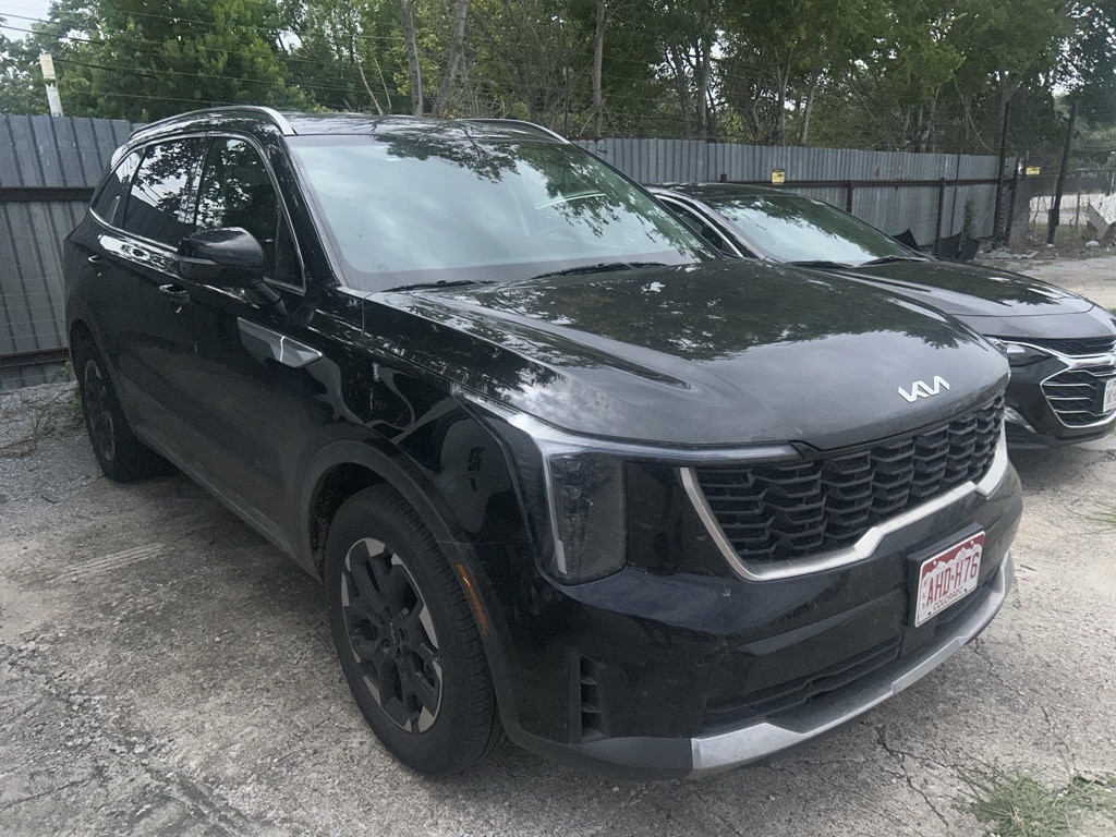 Thumbnail: 2024 Kia Sorento - 3