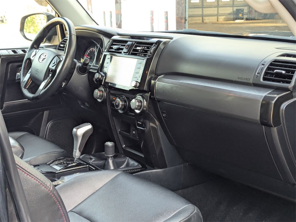 Thumbnail: 2024 Toyota 4Runner - 23