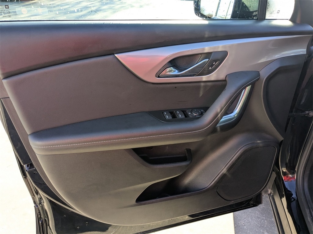 Thumbnail: 2025 Chevrolet Blazer - 11