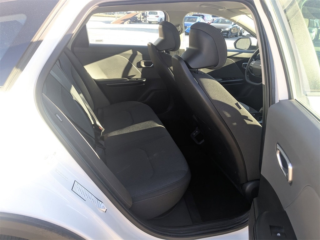 Thumbnail: 2025 Kia K4 - 26