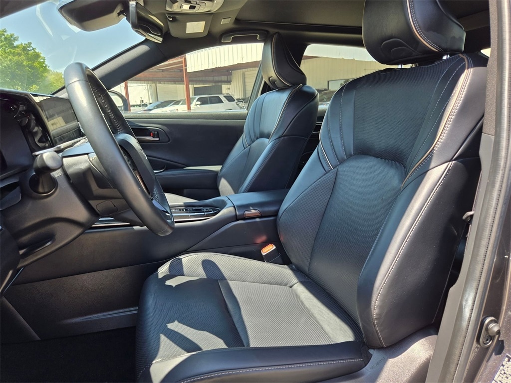 Thumbnail: 2024 Toyota Crown - 25