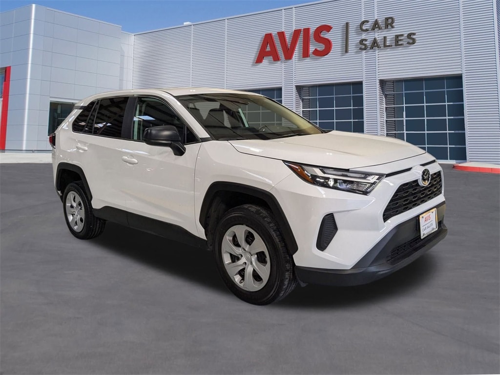 Thumbnail: 2025 Toyota RAV4 - 3