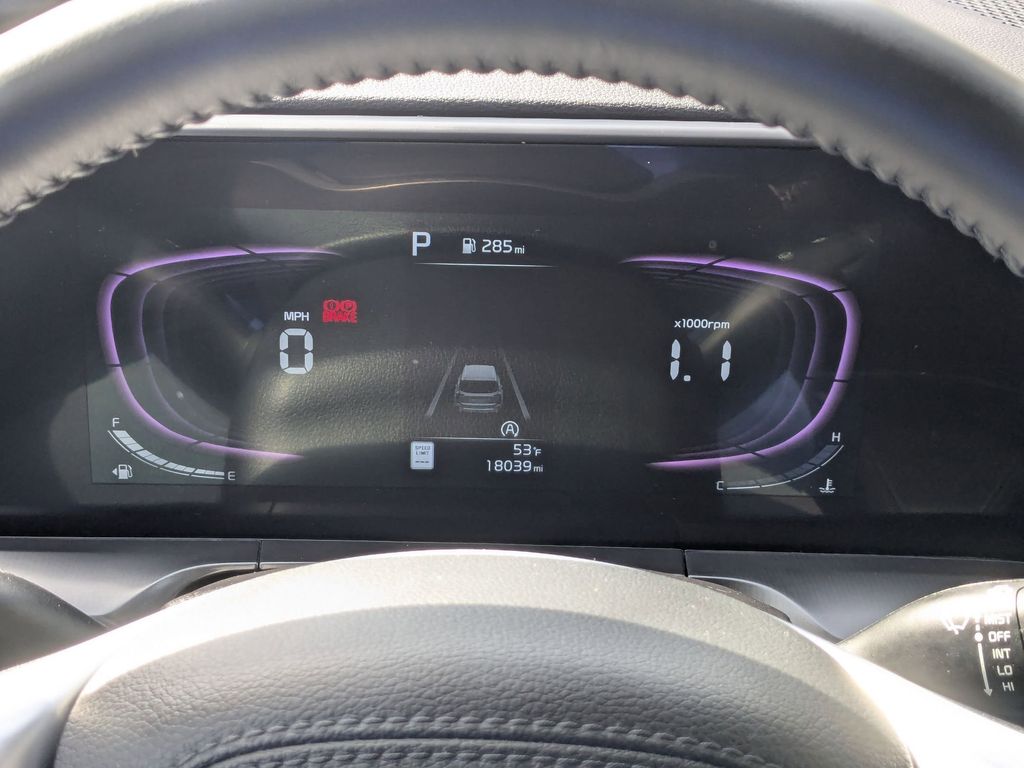 Thumbnail: 2025 Kia Telluride - 18