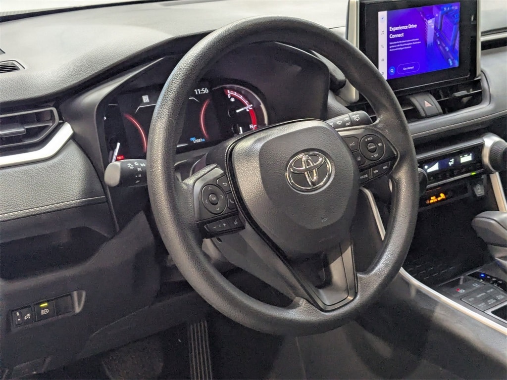 Thumbnail: 2025 Toyota RAV4 - 15