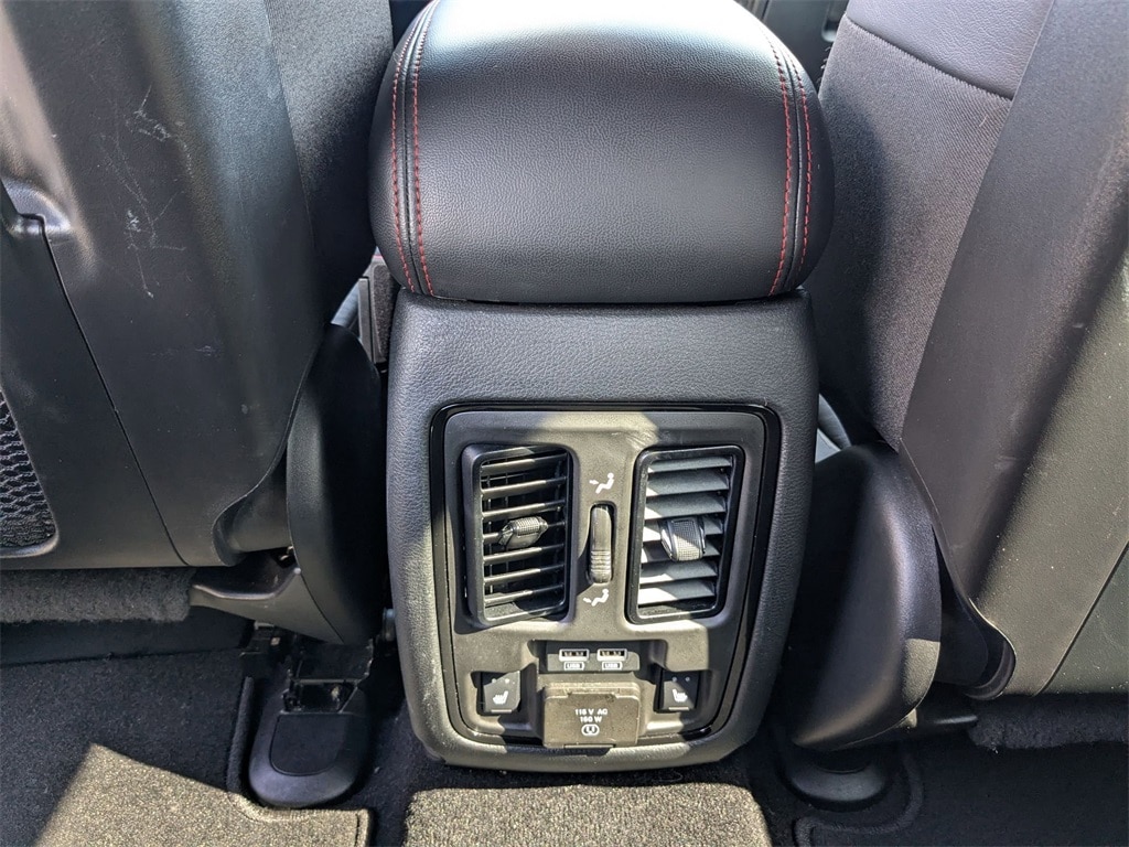 Thumbnail: 2025 Dodge Durango - 24