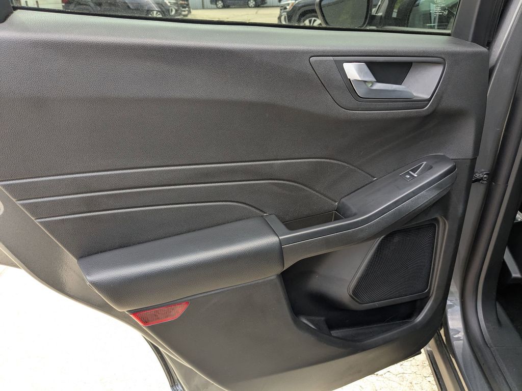 Thumbnail: 2025 Ford Escape - 23