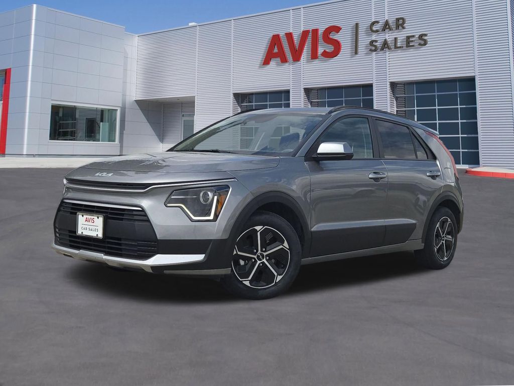 Thumbnail: 2025 Kia Niro - 1