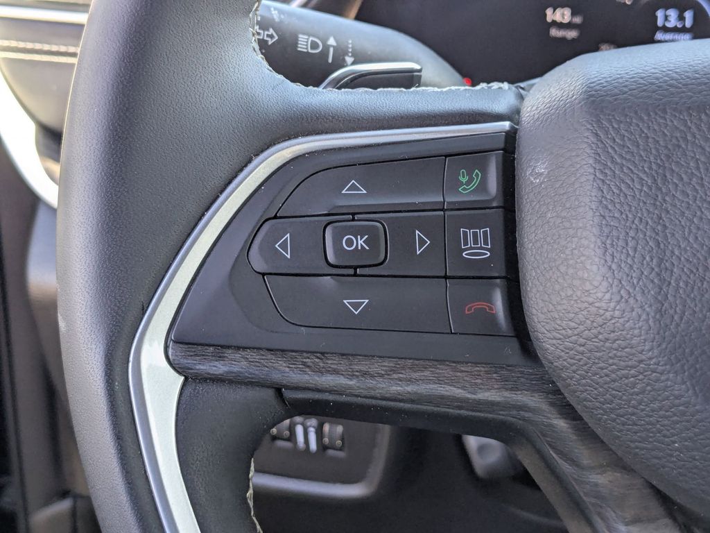 Thumbnail: 2024 Jeep Grand Cherokee L - 15