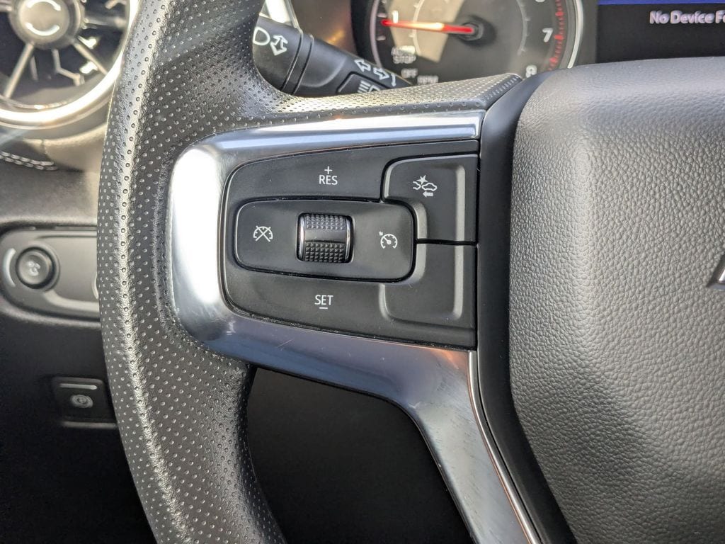 Thumbnail: 2025 Chevrolet Blazer - 16