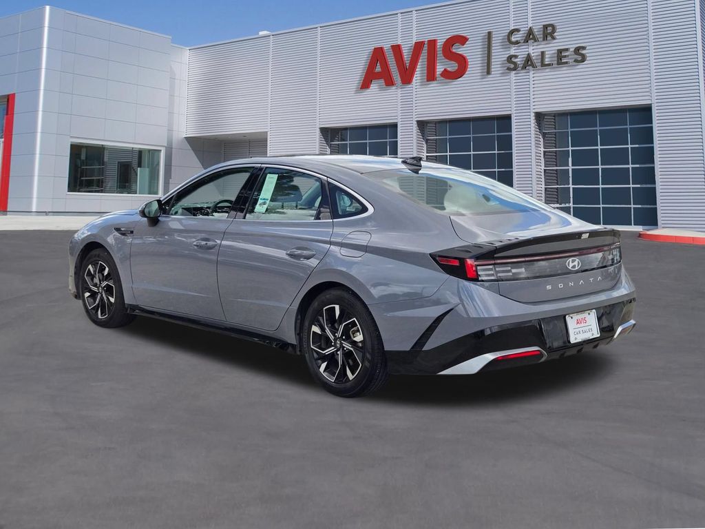 Thumbnail: 2025 Hyundai Sonata - 9