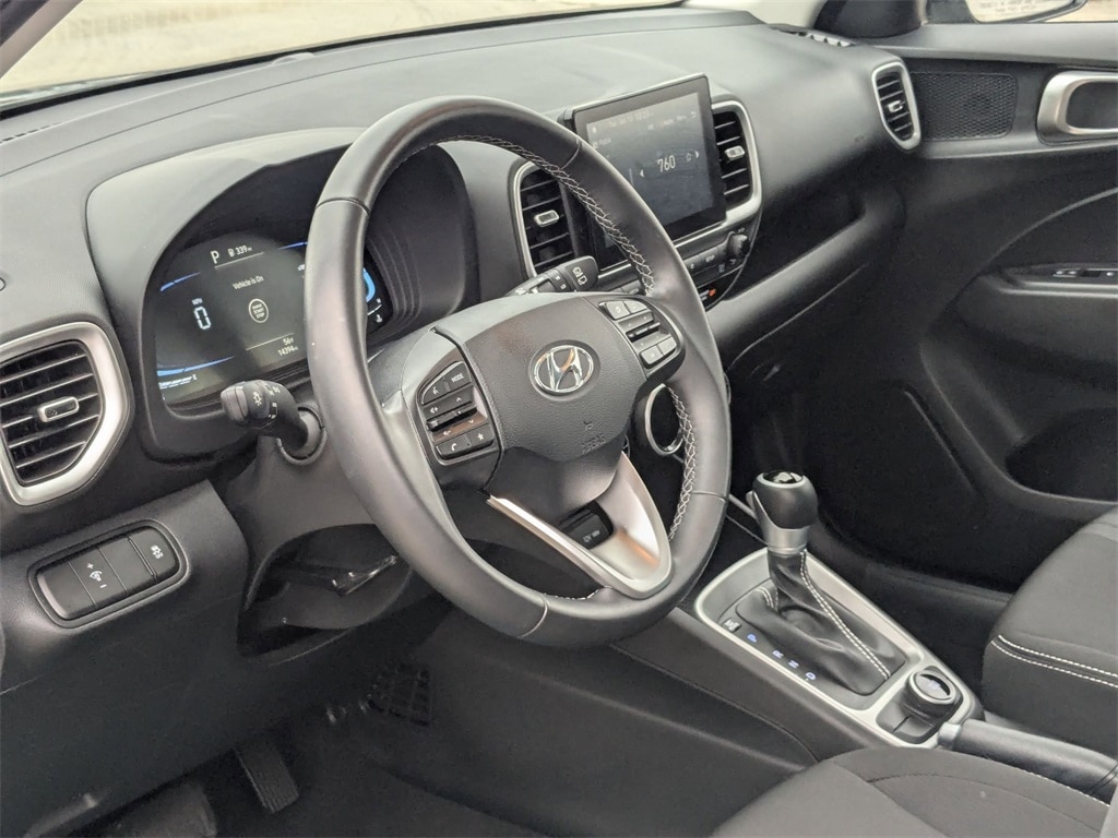 Thumbnail: 2025 Hyundai Venue - 14